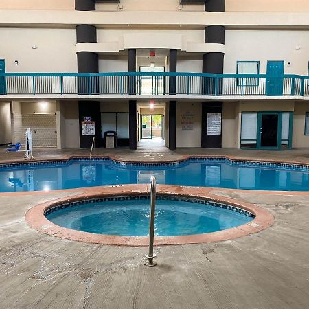 Motel 6 Savannah Ga Gateway & I95 المظهر الخارجي الصورة