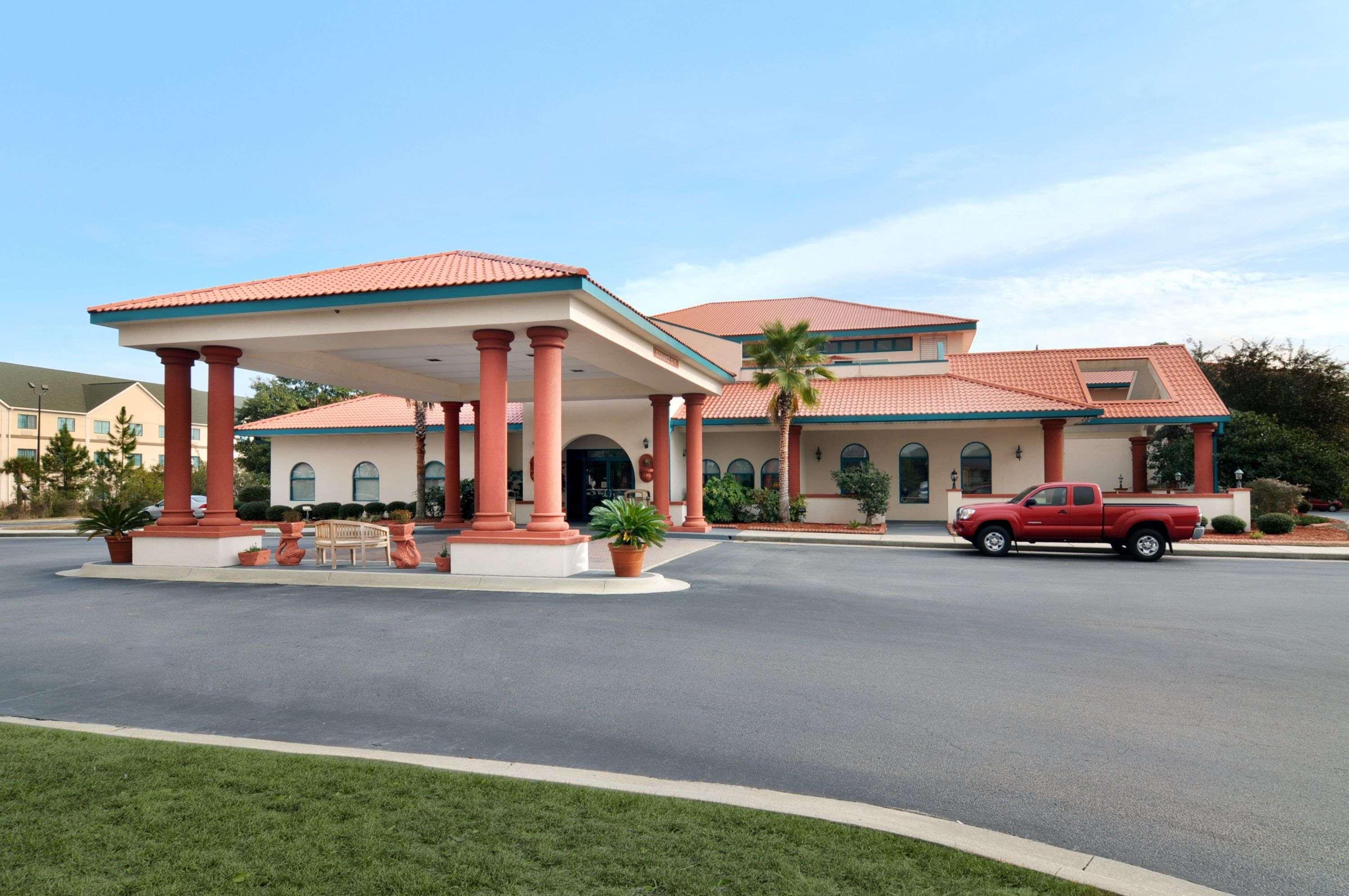 Motel 6 Savannah Ga Gateway & I95 المظهر الخارجي الصورة