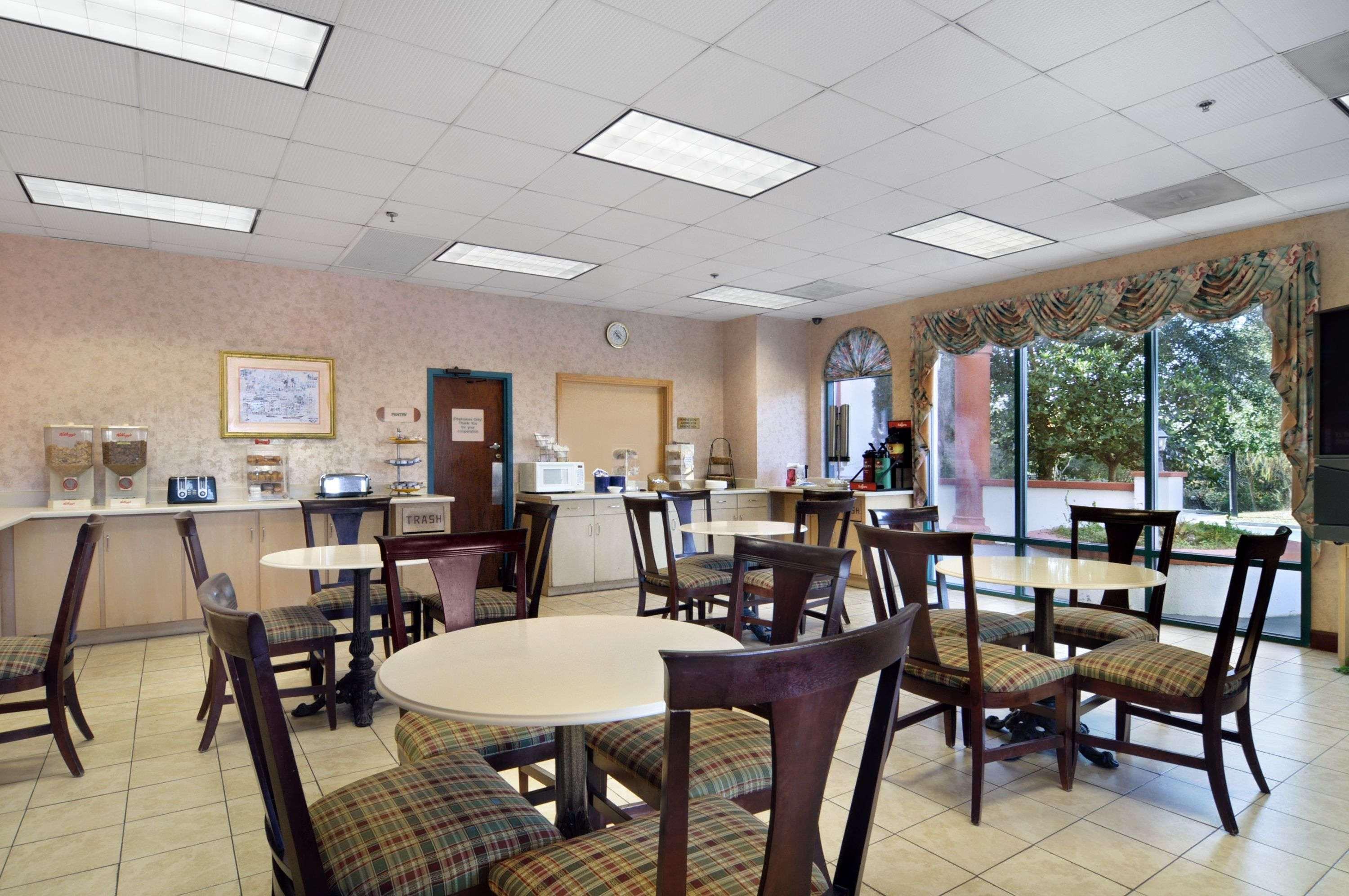 Motel 6 Savannah Ga Gateway & I95 المظهر الخارجي الصورة