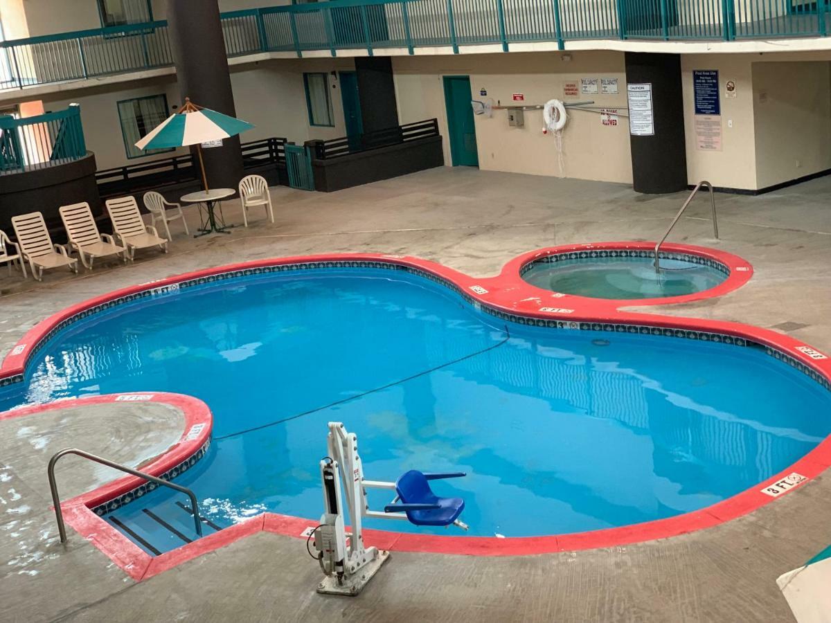 Motel 6 Savannah Ga Gateway & I95 المظهر الخارجي الصورة